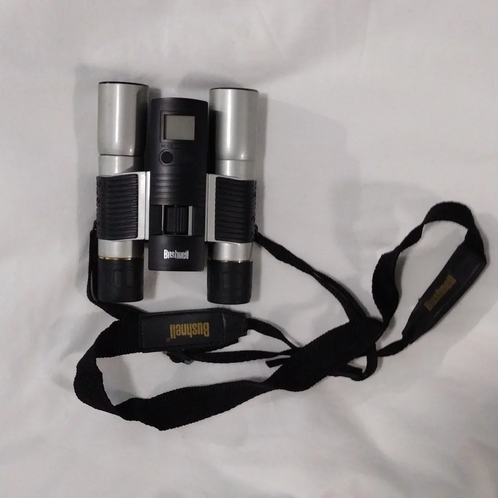 Bushnell binoculars camera